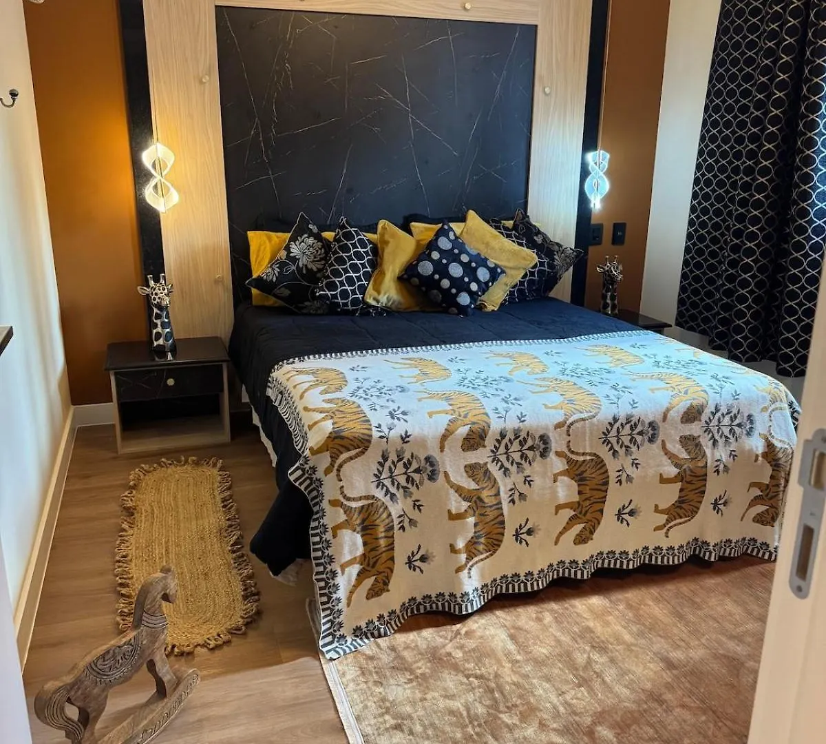 Ferienwohnung Charley Boy Flat Balneário Camboriú Brasilien
